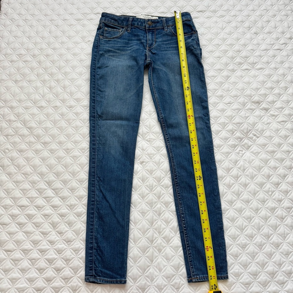 Abercrombie & Fitch Blue Denim Jeans Size 2 26x29 - Picture 7 of 14